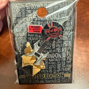 Hard Rock Cafe Cincinnati Pin - Black, Gold, and Red RARE